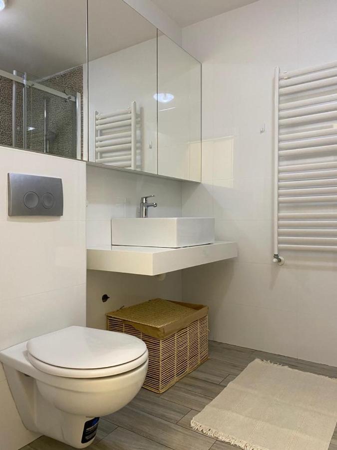 Benvenuti Apartments Belgrado Esterno foto