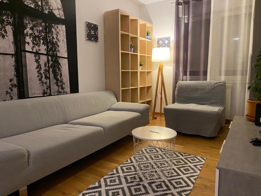 Benvenuti Apartments Belgrado Esterno foto